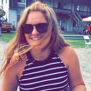 Meet your Posher, Jillian